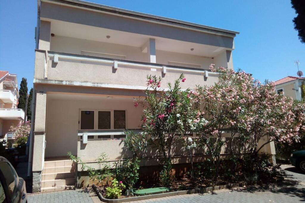 Studio Ksenija Punat Exterior photo